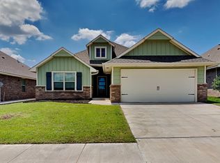 9108 NW 119th St, Yukon, OK 73099