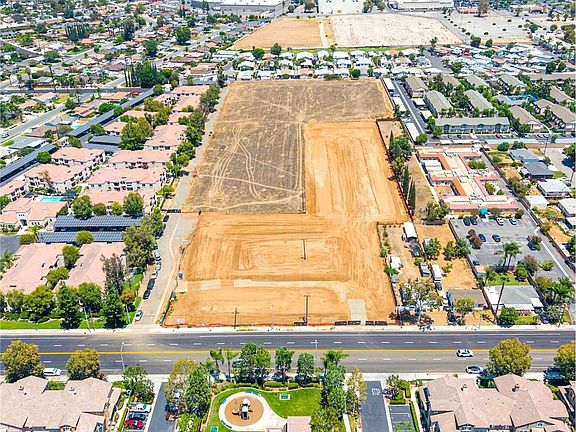 2nd image of 3907 Polk St Lot 12