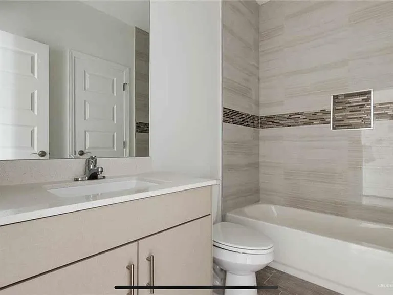 3904 Whitewing Ave #4 — Photo 2