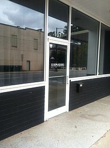 4th image of 107 N College Ave
