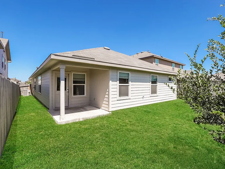 6830 Whisper Grv — Photo 24