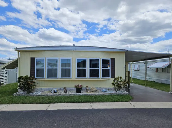 6026 Dream Dr, Port Richey, FL 34668