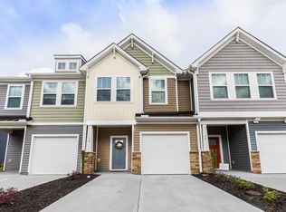 16 Timber Oak Way, Simpsonville, SC 29681