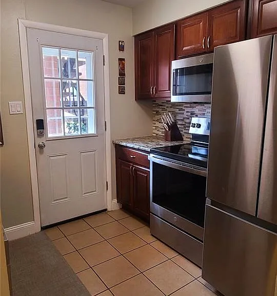 1625 N Murray Blvd #118 — Photo 8
