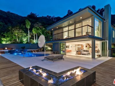2041 Desford Dr, Beverly Hills, CA, 90210