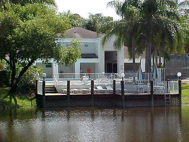 1st image of 2192 Discovery Cir W