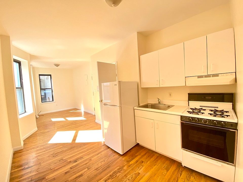 1st image of 239 W 15th St APT 2RE