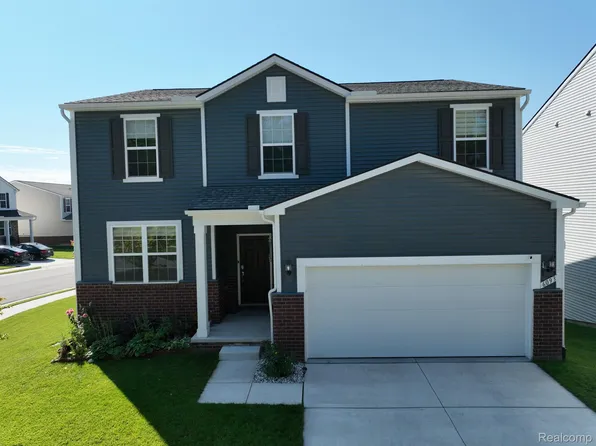 6093 Fieldstone Cir, South Lyon, MI 48178