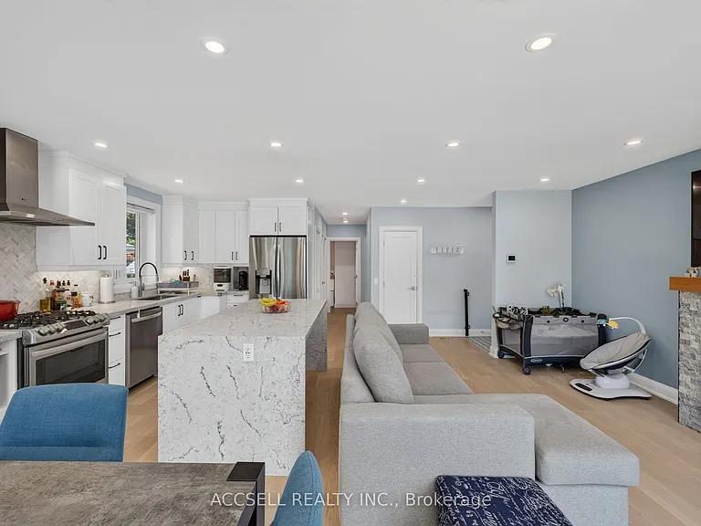 10 Sylla Ave — Photo 16