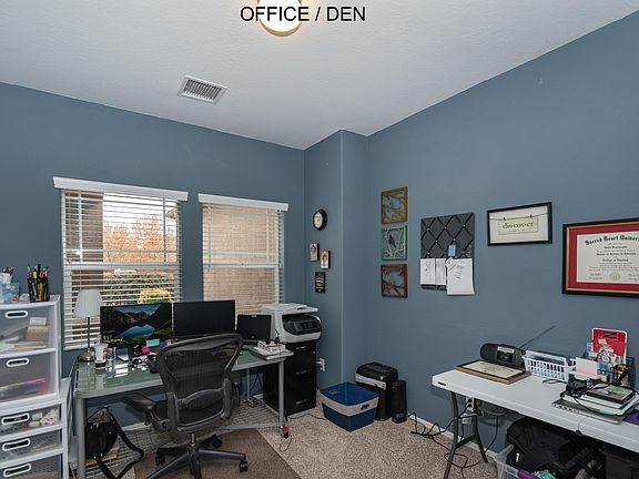 5th image of 696 N Blanco Ct