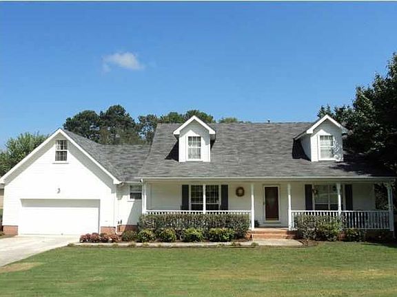 3rd image of 134 Crestwood Dr