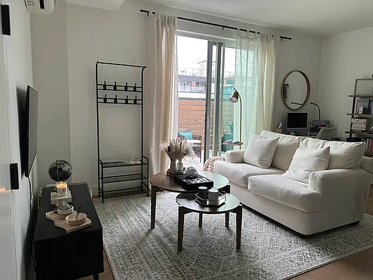 Rented by Rentopia | media 25