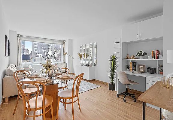 4th image of 245 E 54th St APT 10K