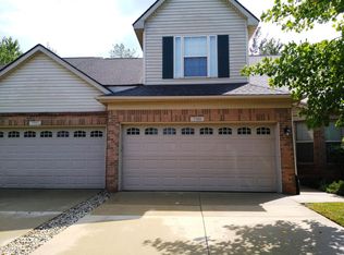 7769 Mitchell Dr, Belleville, MI 48111