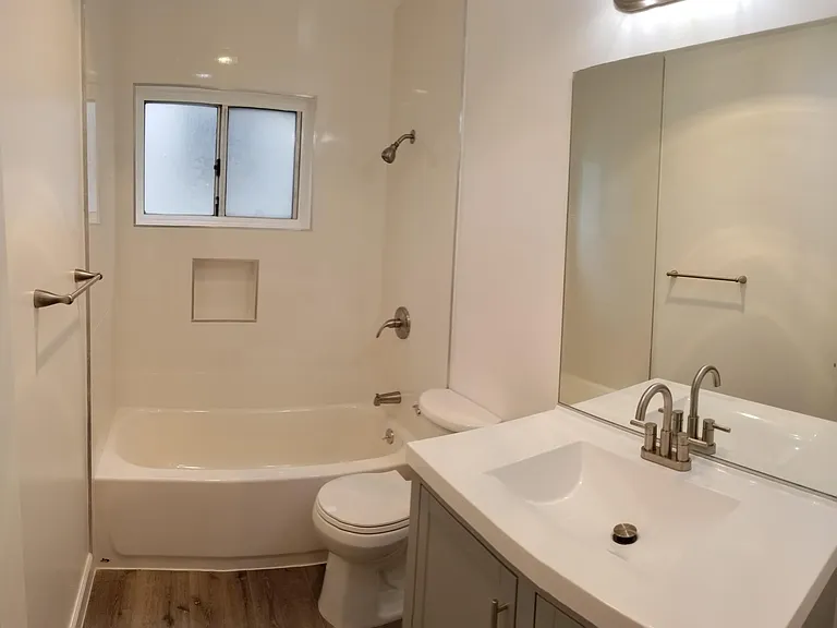 2885 S Robertson Blvd #1 — Photo 11