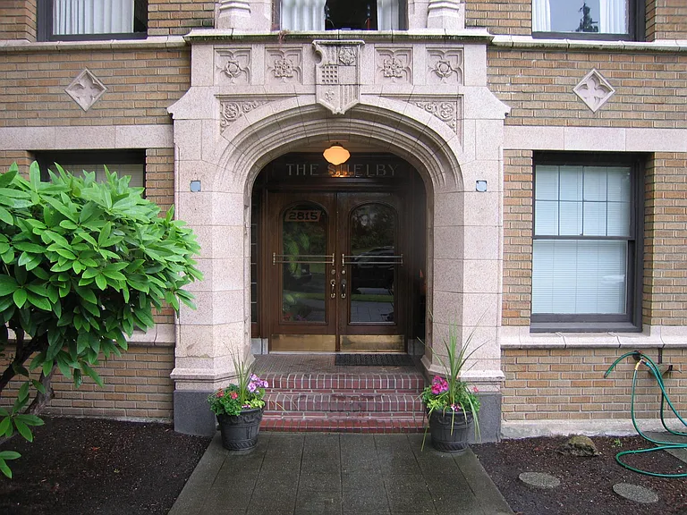 2815 Boylston Ave E #302 — Photo 1