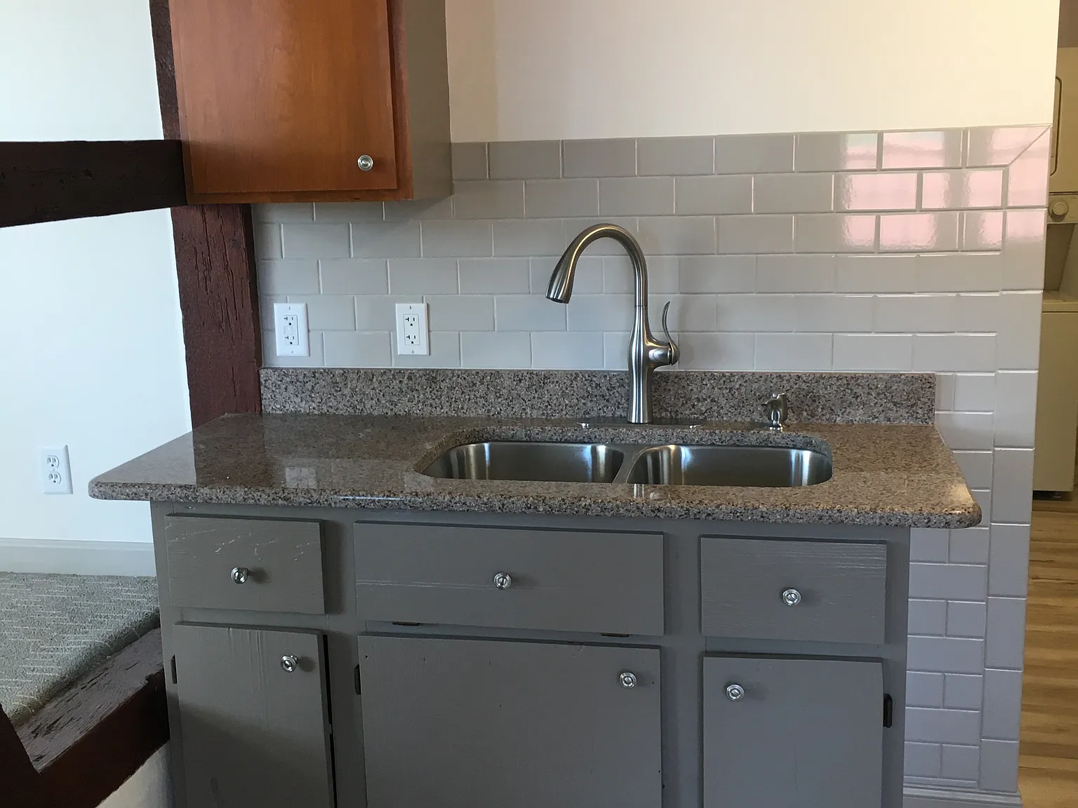 1 bed, 800 sqft, $1,400 — Photo 4