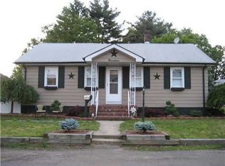 19 Foch St, Sayreville, NJ 08872