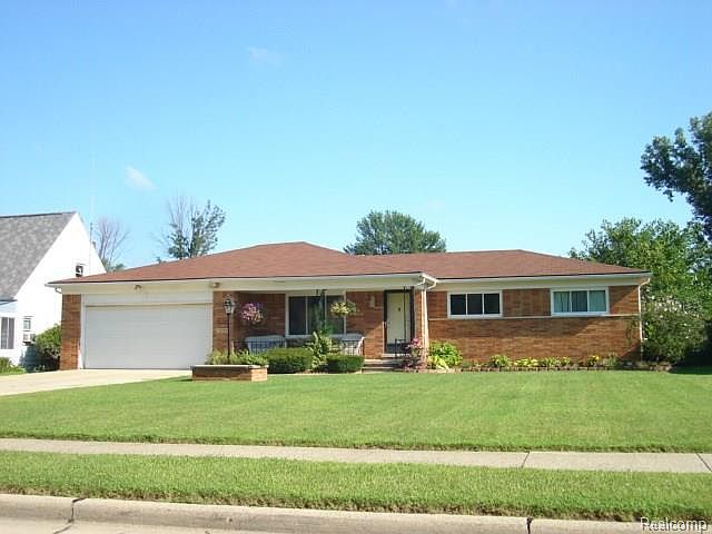 1st image of 19335 Brandt St