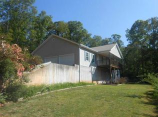 2311 Etowah River Rd, Dawsonville, GA 30534