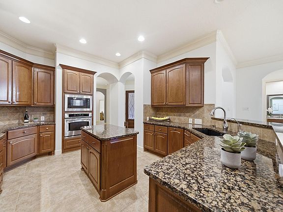 3rd image of 6523 Carrizo Fall Ct