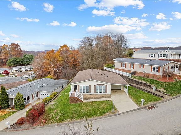 3rd image of 200 Rock Lake Dr