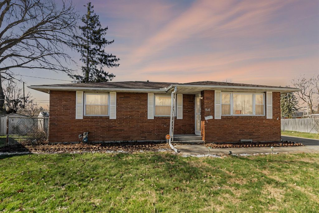 Real estate listing image