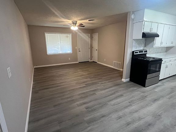 4th image of 21808 S Ginger Dr