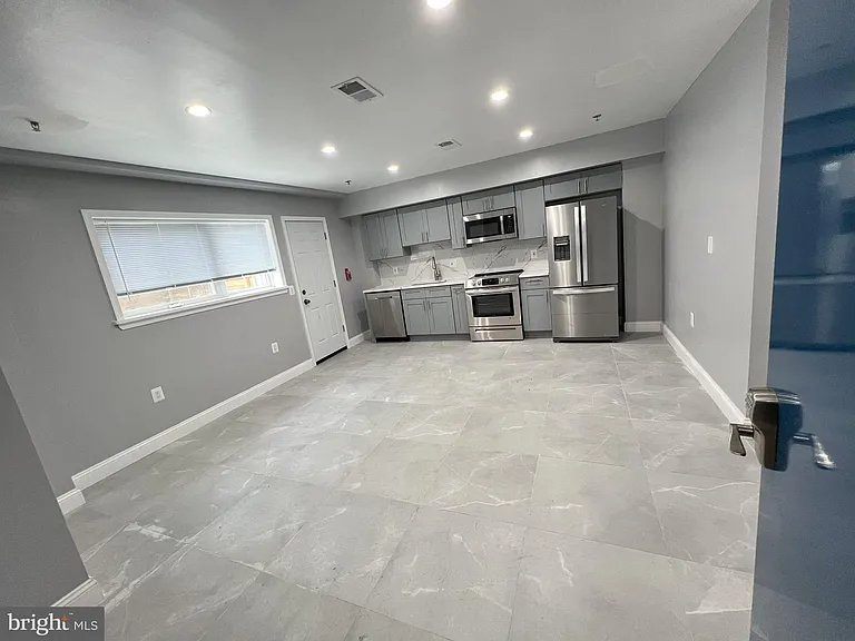 1611 Ridge Ave #15-1 — Photo 9