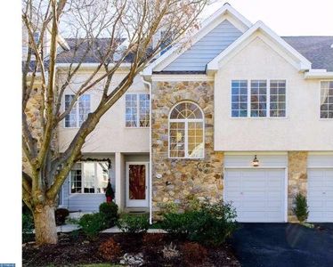 540 E Saxony Dr, Exton, PA, 19341