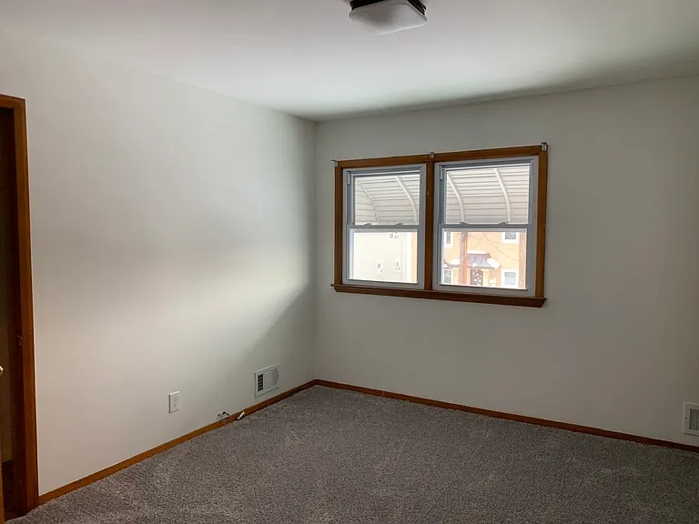 15 Bernice Pl #2 — Photo 10