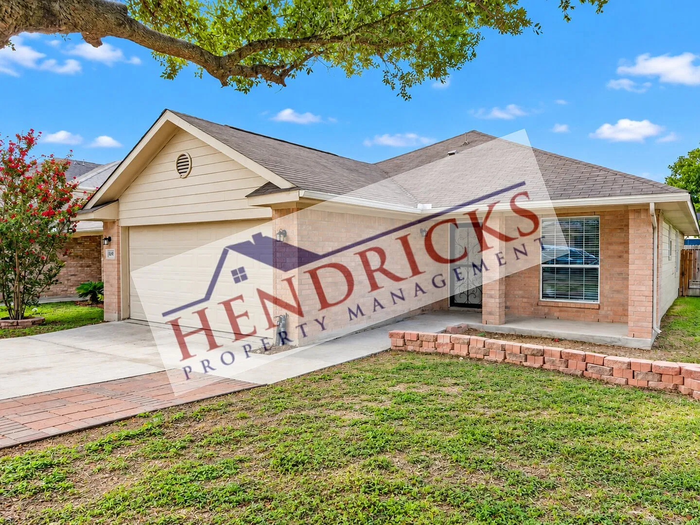 Move-In Special. off the first full month's rent with an 18-month lease. — Photo 4