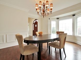 1902 George Ct, Glenview, IL 60025