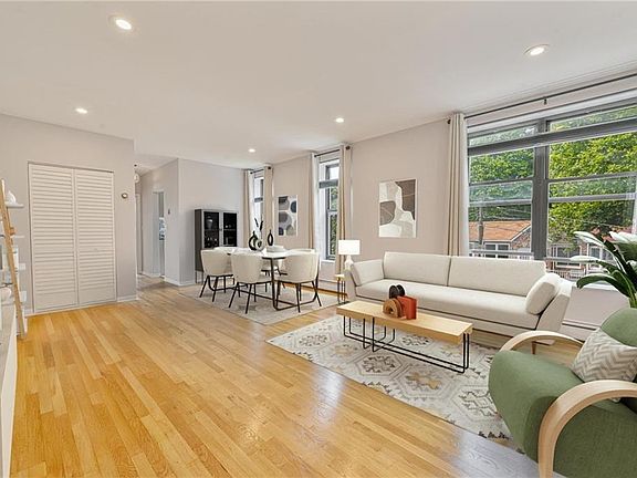 4th image of 293 Dahlgren Pl APT 2D