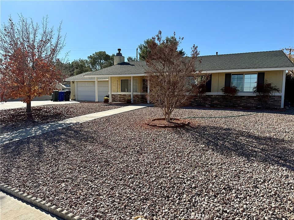 1st image of 14372 Woodland Dr