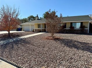 14372 Woodland Dr, Victorville, CA 92395