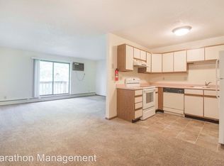 1214 Baldwin Ave N APT 305, Glencoe, MN 55336