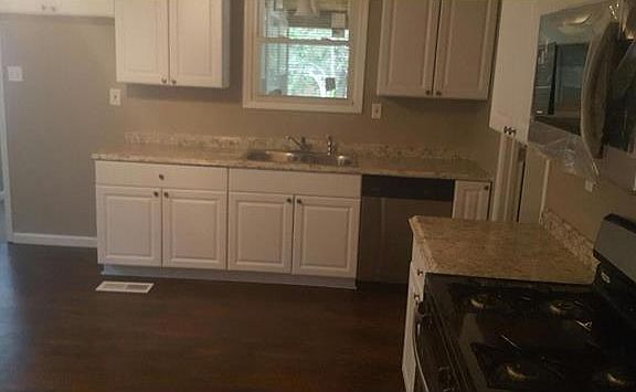 3rd image of 10533 Saint Philip Ln