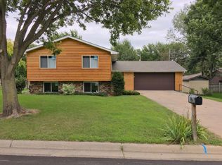 1606 Portland Ave, Albert Lea, MN 56007