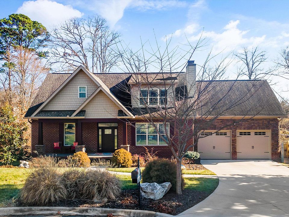 1st image of 1208 Brantham Cir
