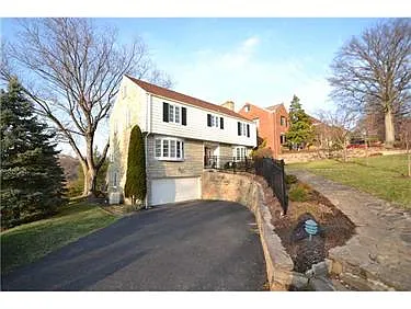 224 Vernon Dr photo 1