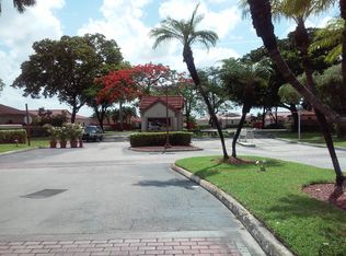 8908 SW 4th Ln, Miami, FL 33174