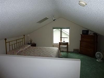 5th image of 270 N Crest Dr