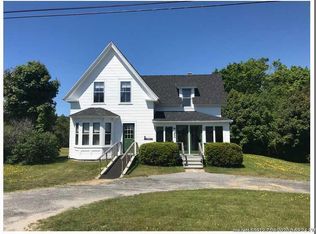 29 E Schoodic Dr, Birch Harbor, ME 04613
