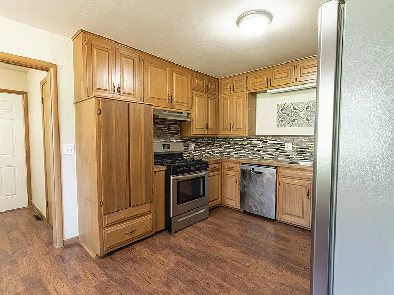 721 W Lakeshore Dr — Photo 11