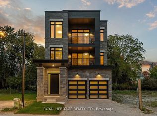 25 Inverlynn Way, Whitby, ON L1N0N8