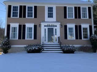 67 School St, Merrimac, MA 01860