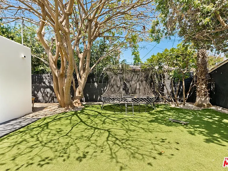 3256 Cabrillo Blvd — Photo 26