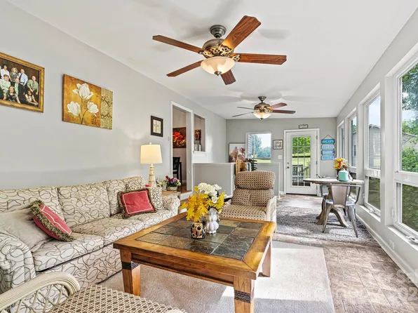 3690 Birchwood Ln, Denver, NC 28037