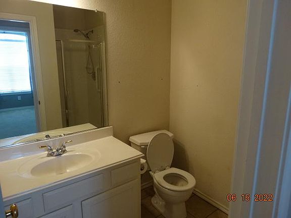 5th image of 1611 Briarhollow Ct